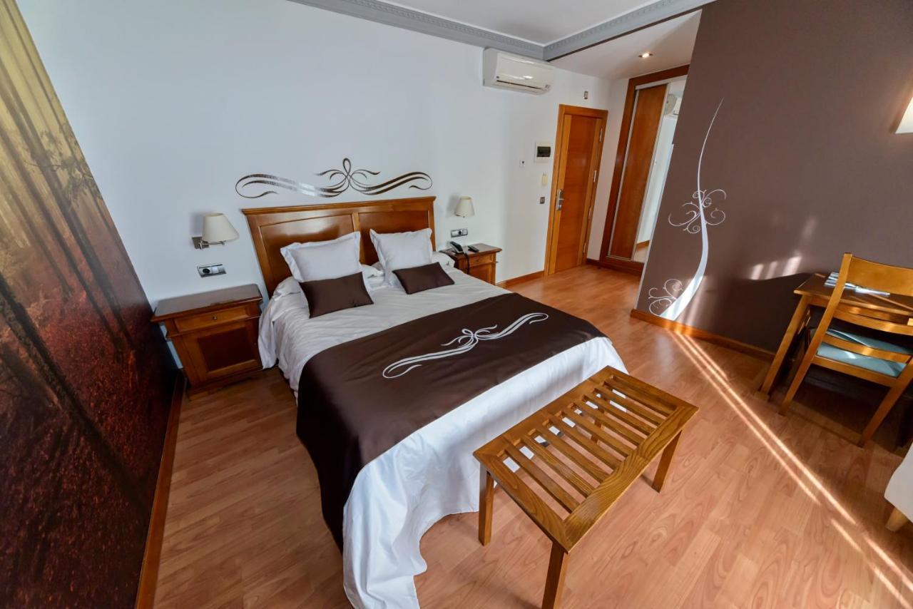 Hotel La Barrosa Abejar Exteriér fotografie