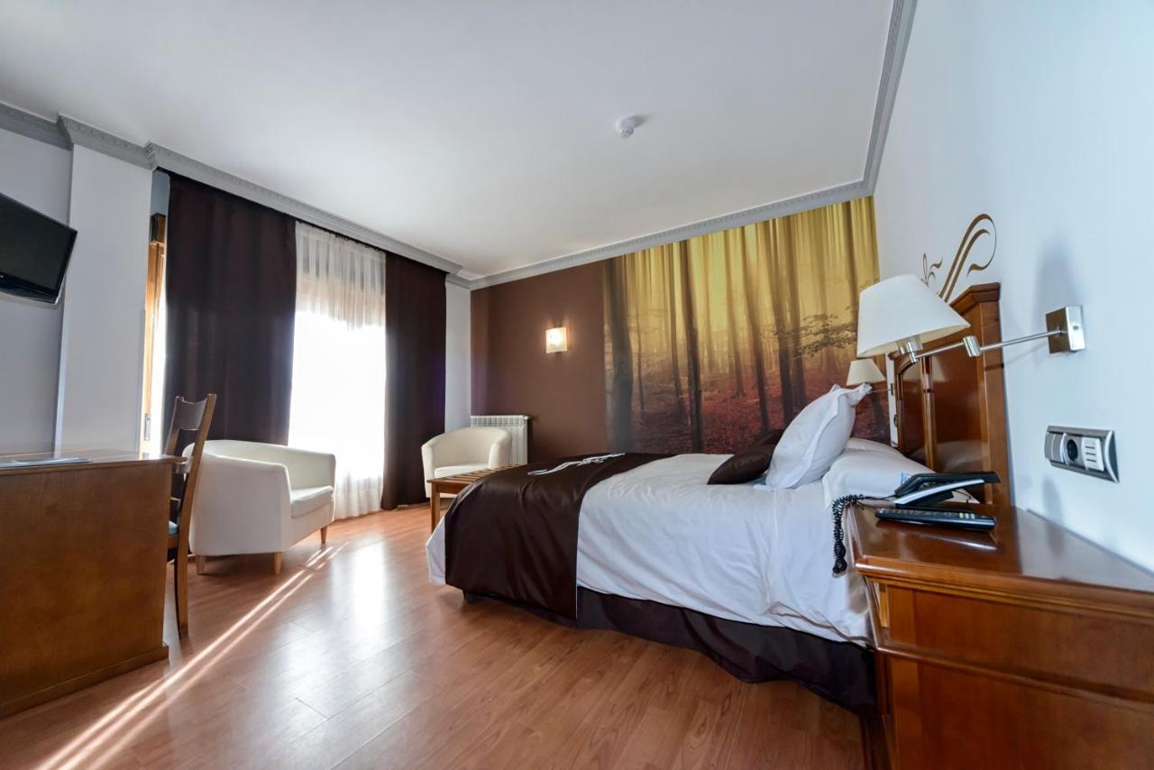 Hotel La Barrosa Abejar Exteriér fotografie
