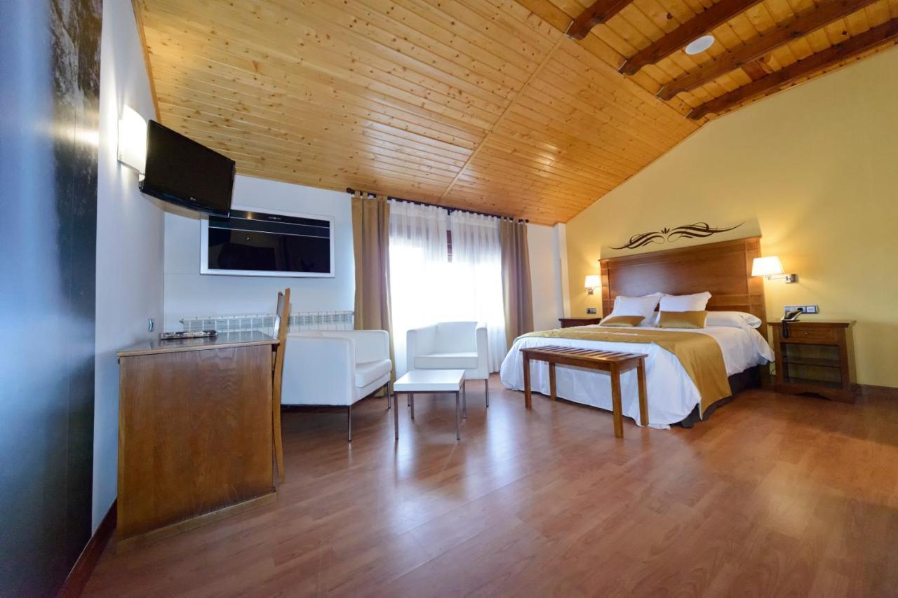 Hotel La Barrosa Abejar Exteriér fotografie