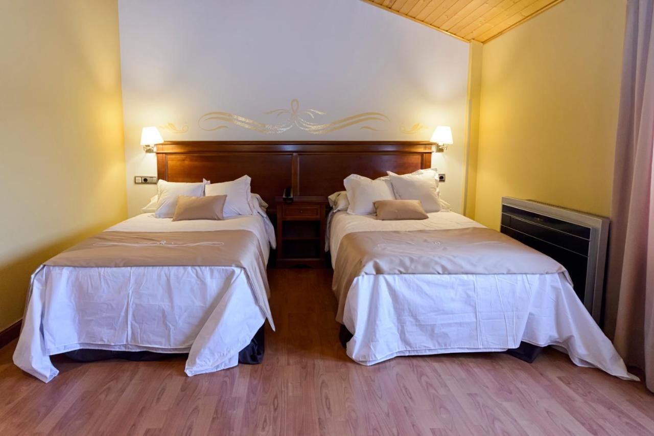 Hotel La Barrosa Abejar Exteriér fotografie