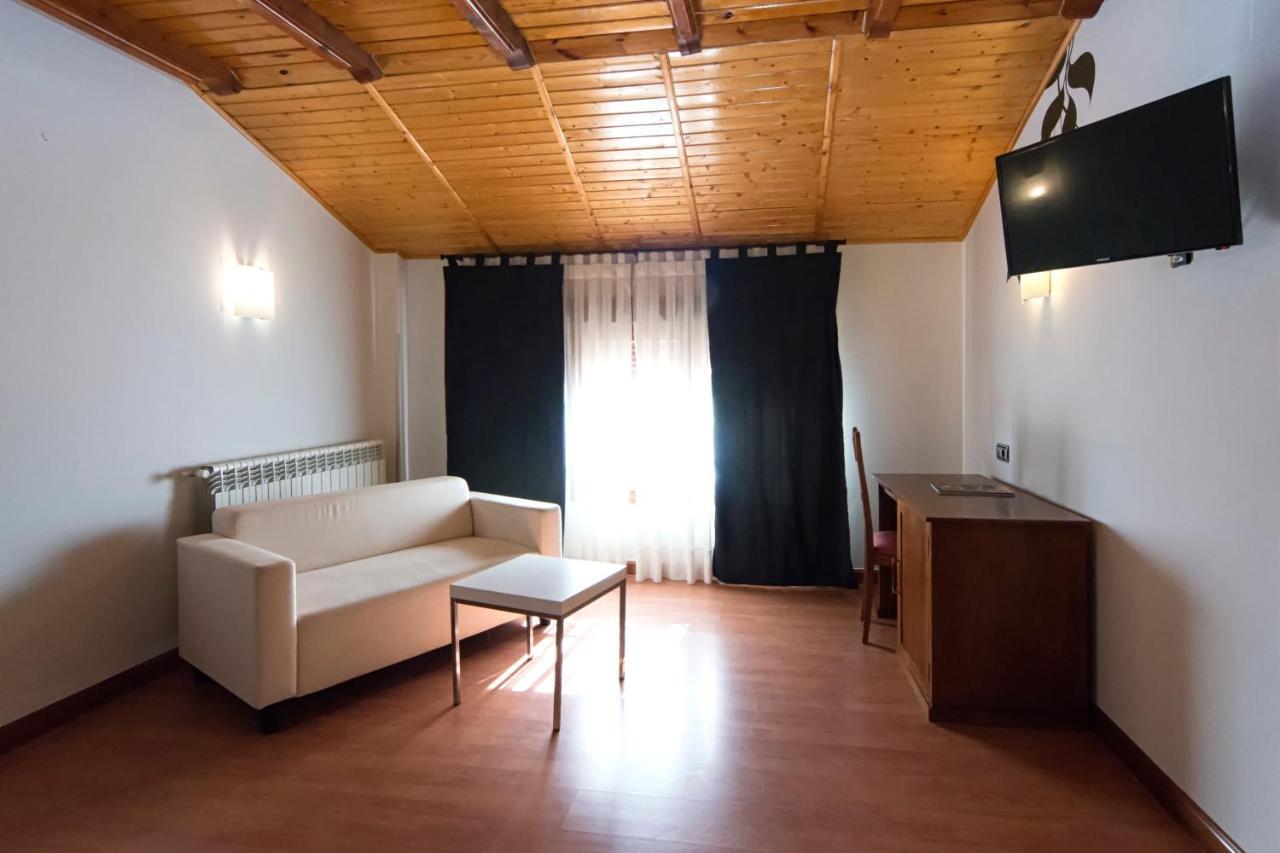 Hotel La Barrosa Abejar Exteriér fotografie