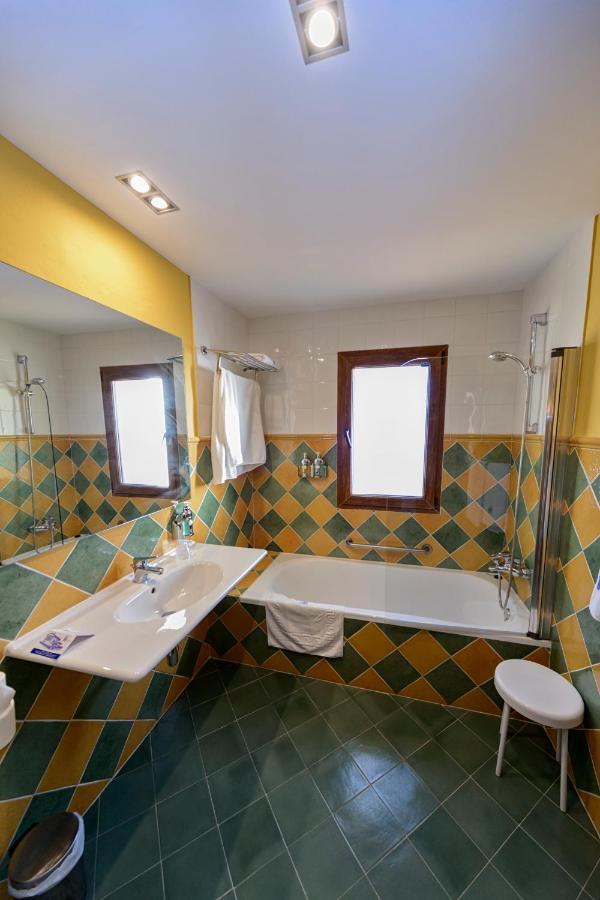 Hotel La Barrosa Abejar Exteriér fotografie